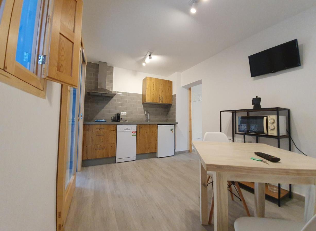 Apartamentos Cas Xurrac Es Caló Exterior foto