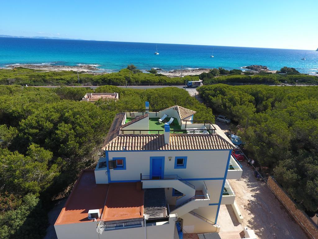 Apartamentos Cas Xurrac Es Caló Exterior foto